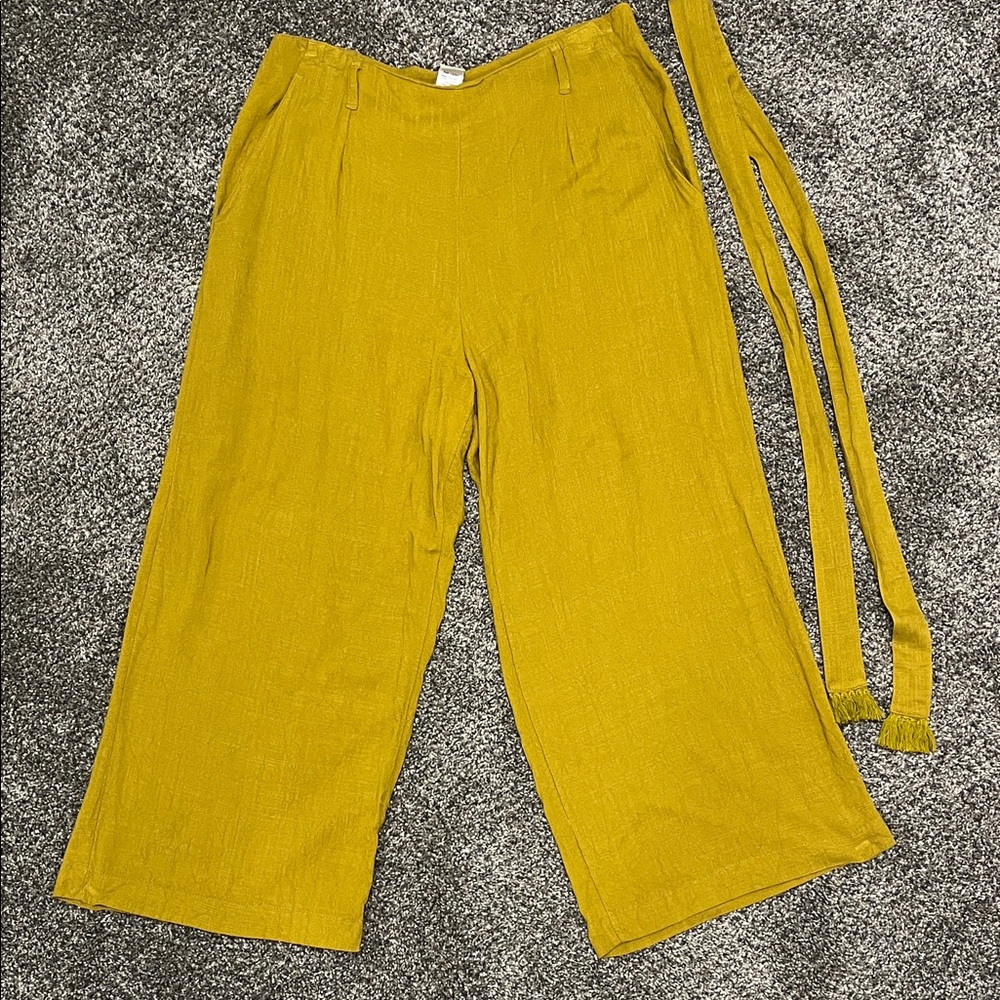 Women's Mustard/Green Wide-Leg linen style cropped pants w/ tie and pockets, M